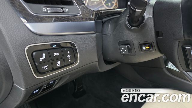 Hyundai Equus 2014 — photo 15