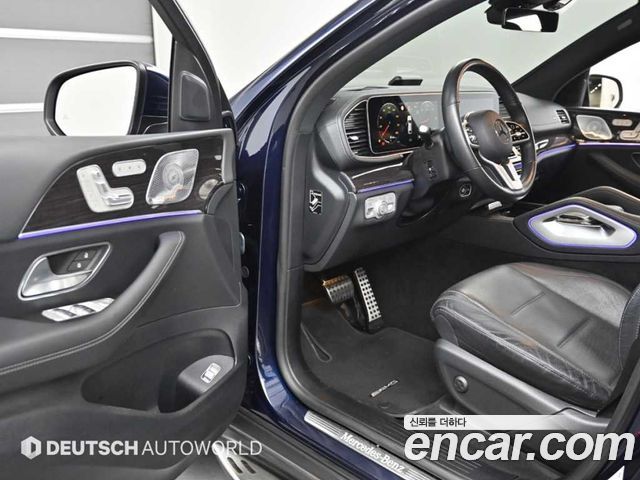 Mercedes-Benz GLE-Class 2021 — photo 11