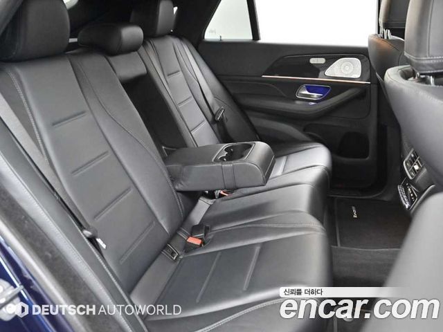Mercedes-Benz GLE-Class 2021 — photo 12