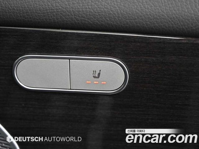 Mercedes-Benz GLE-Class 2021 — photo 16