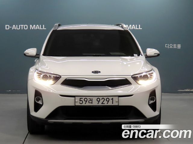 Kia Stonic 2019 — photo 2