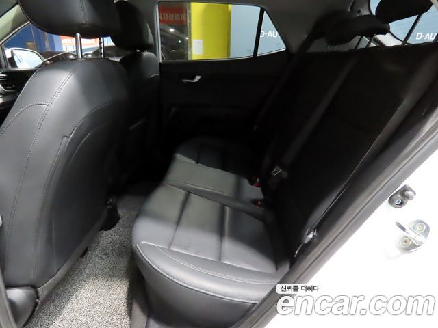 Kia Stonic 2019 — photo 7