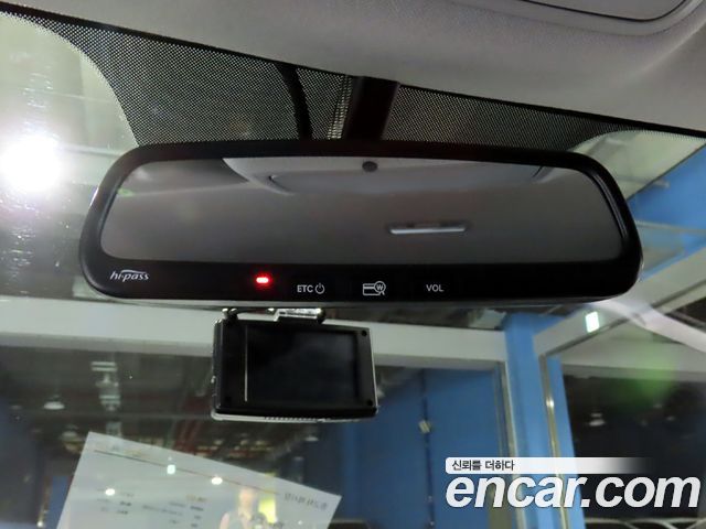 Kia Stonic 2019 — photo 16