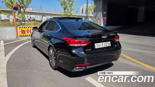 Hyundai Genesis 2016 — photo 8