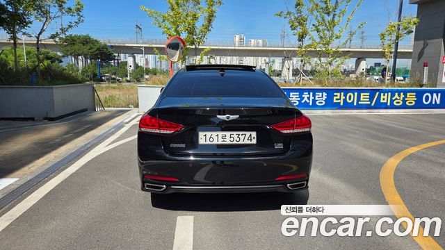 Hyundai Genesis 2016 — photo 9