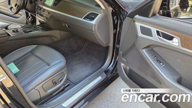 Hyundai Genesis 2016 — photo 12