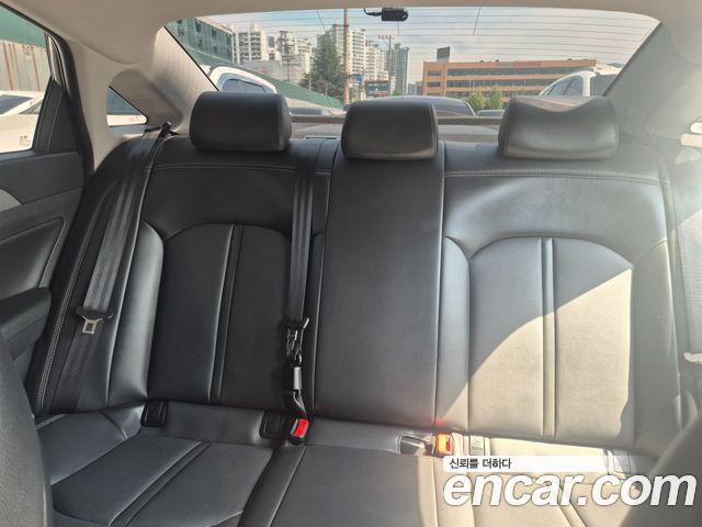 Hyundai Sonata 2018 — photo 15