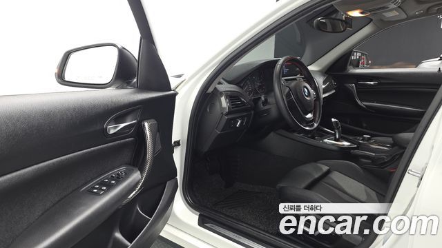 BMW 1-Series 2017 — photo 13