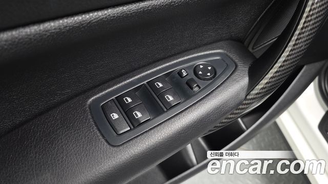 BMW 1-Series 2017 — photo 27