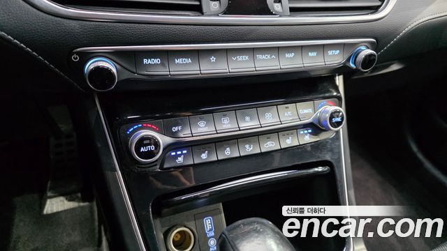 Hyundai Grandeur 2019 — photo 18
