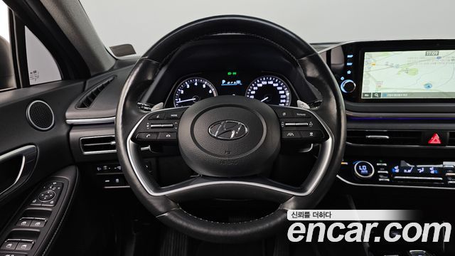 Hyundai Sonata 2023 — photo 19