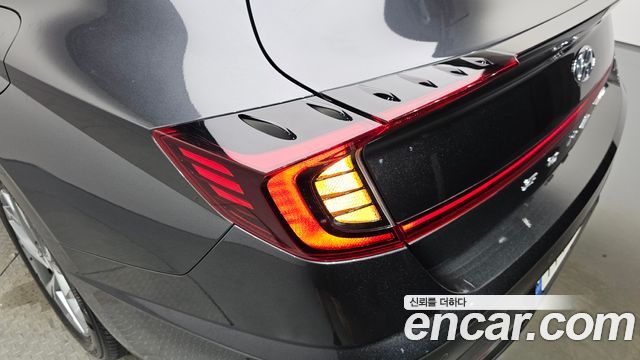 Hyundai Sonata 2023 — photo 9
