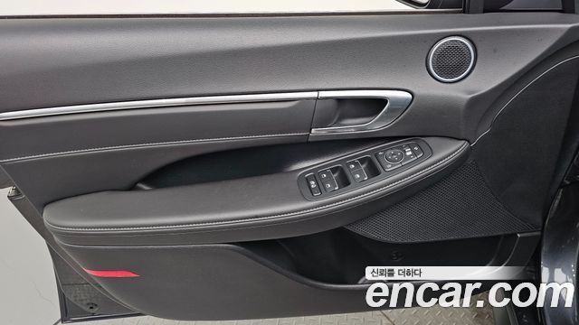 Hyundai Sonata 2023 — photo 14