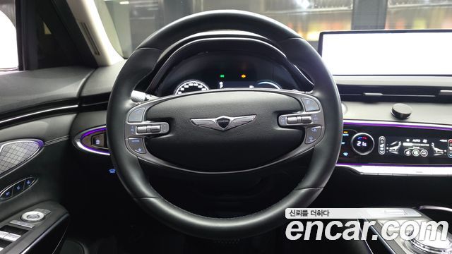 Genesis GV70 2021 — photo 19