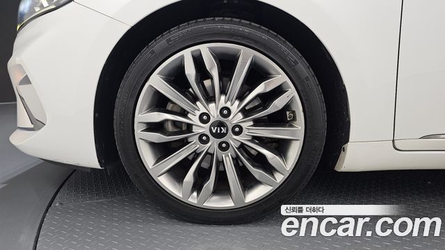 Kia K7 2020 — photo 5