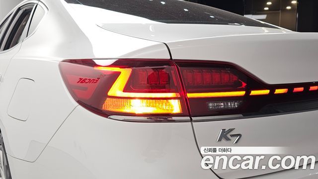Kia K7 2020 — photo 9