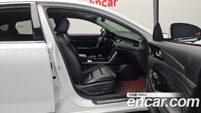 Kia K7 2020 — photo 16