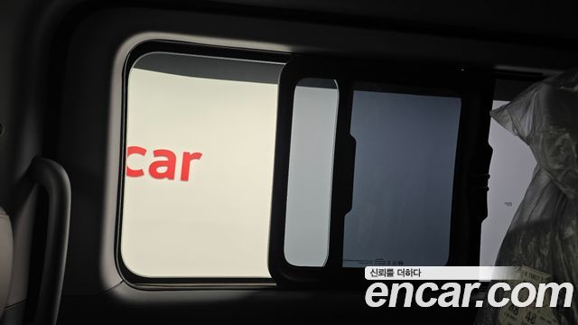 Hyundai Starex 2019 — photo 19