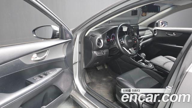 Kia K3 2019 — photo 13