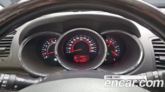 Kia Sorento 2010 — photo 8