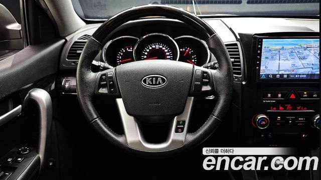 Kia Sorento 2010 — photo 12
