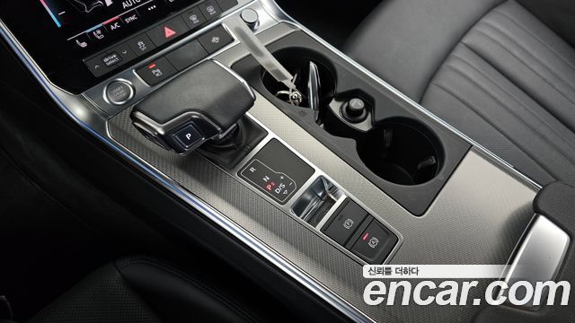 Audi A6 2020 — photo 12