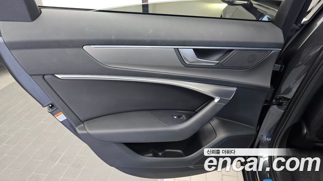 Audi A6 2020 — photo 15