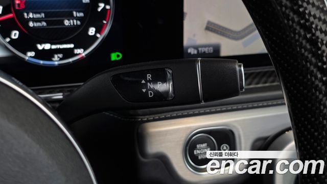 Mercedes-Benz G-Class 2021 — photo 9