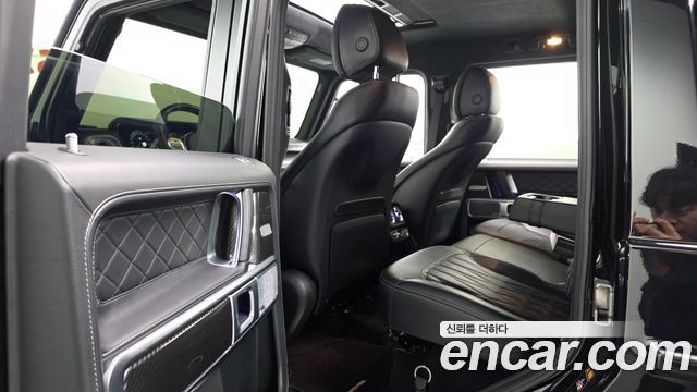 Mercedes-Benz G-Class 2021 — photo 11