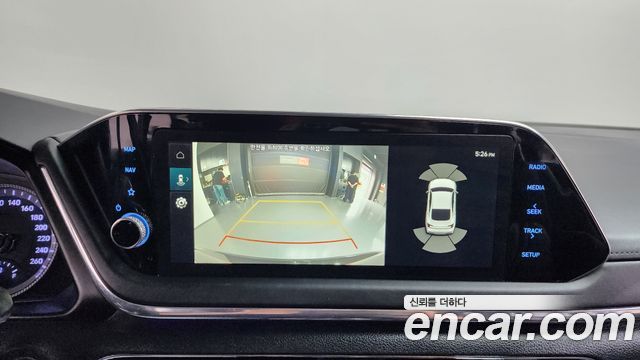 Hyundai Sonata 2022 — photo 20