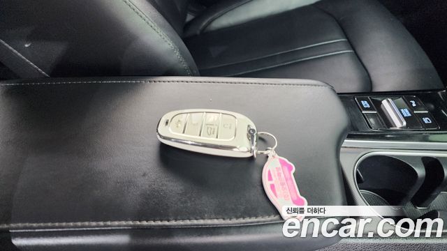 Hyundai Sonata 2022 — photo 21