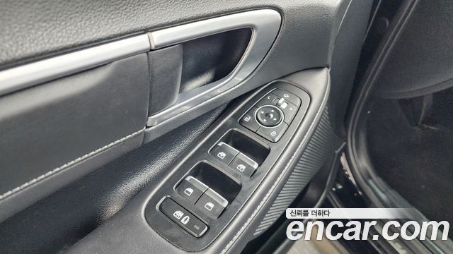 Hyundai Sonata 2022 — photo 29
