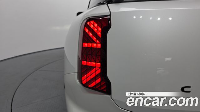 Mini Countryman 2025 — photo 9