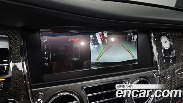 Rolls-Royce Dawn 2020 — photo 22