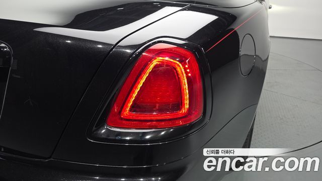 Rolls-Royce Dawn 2020 — photo 9