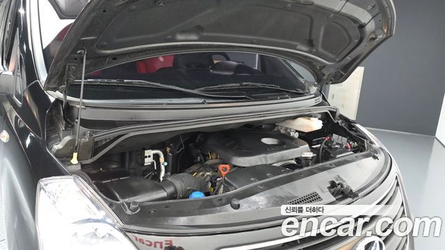 Hyundai Starex 2017 — photo 6