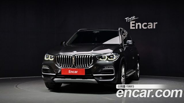 BMW X5 2021 — photo 3