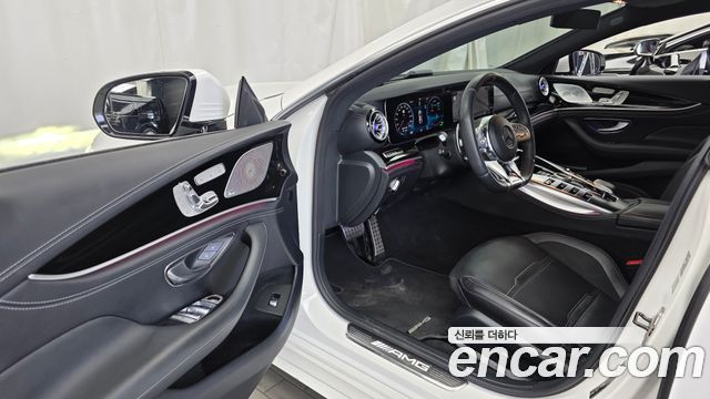 Mercedes-Benz AMG GT 2019 — photo 13