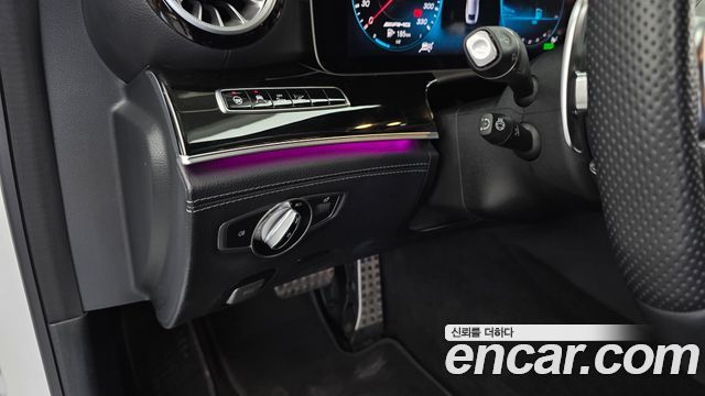 Mercedes-Benz AMG GT 2019 — photo 24