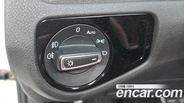 Volkswagen Golf 2015 — photo 18