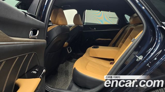 Kia K5 2022 — photo 12