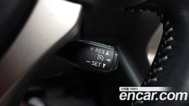 Lexus NX 2016 — photo 16