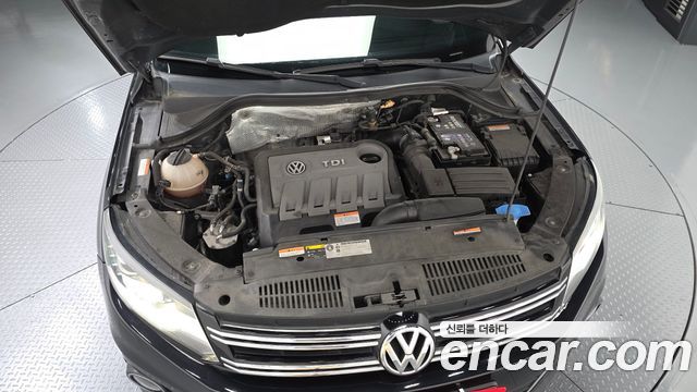 Volkswagen Tiguan 2015 — photo 6