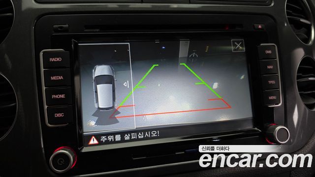Volkswagen Tiguan 2015 — photo 15