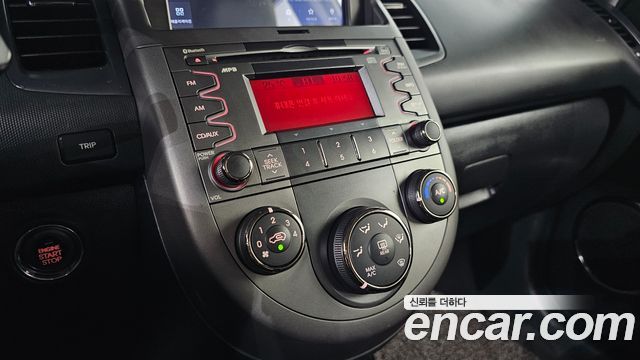 Kia Soul 2011 — photo 17