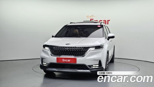Kia Canival 2021 — photo 3