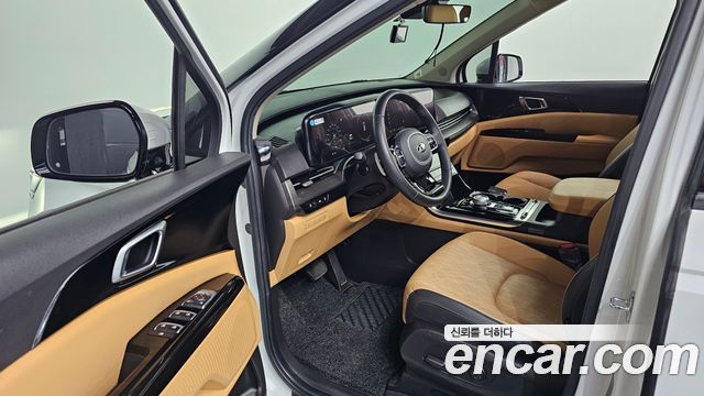 Kia Canival 2021 — photo 13