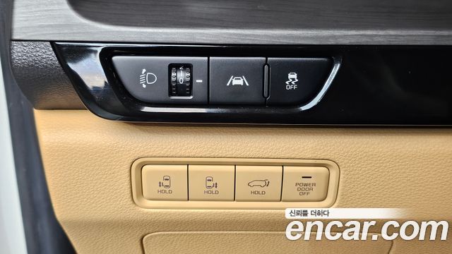 Kia Canival 2021 — photo 20