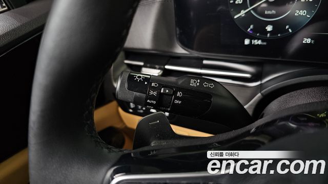 Kia Canival 2021 — photo 21