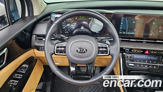 Kia Canival 2021 — photo 22
